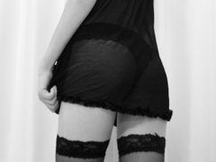 ElysabethCecile - female with brown hair webcam at xLoveCam