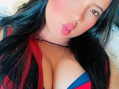 EmilyHansel468 - female with black hair and  big tits webcam at ImLive