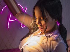 EmilyQueenx from ImLive