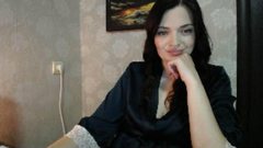 SweetHappyLady - female with brown hair webcam at ImLive