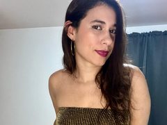 EmilyeMiller92 from ImLive