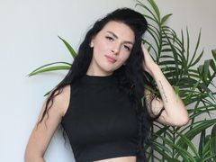 EmmaBums from ImLive