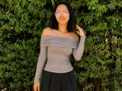 EmmaHeyYou from ImLive
