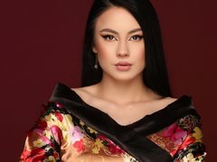 EnnaKimm - female with black hair and  big tits webcam at ImLive