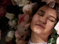 EsterAldridge - female with brown hair and  small tits webcam at ImLive