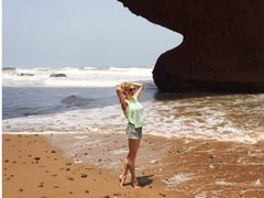 eTemptress - blond female webcam at ImLive