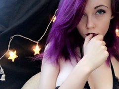 Lizzeth666 - blond female webcam at ImLive