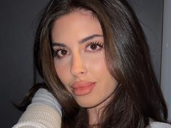 EvaBarry - female with brown hair and  big tits webcam at LiveJasmin