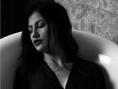 EvaWells - female with red hair and  big tits webcam at LiveJasmin