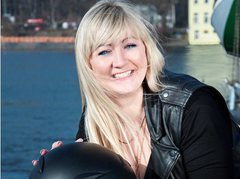 EvaxLove - blond female with  big tits webcam at ImLive