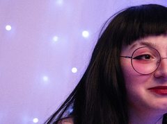 Eve_Moore from ImLive