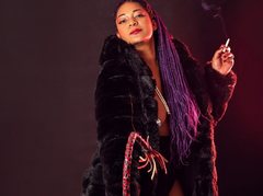 FernandaLaguna - female with black hair and  big tits webcam at LiveJasmin