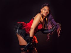 FernandaLaguna - female with black hair and  big tits webcam at LiveJasmin
