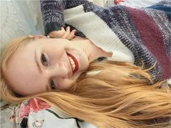 FocusOnMind - blond female webcam at LiveJasmin