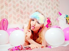 FocusOnMind - blond female webcam at LiveJasmin