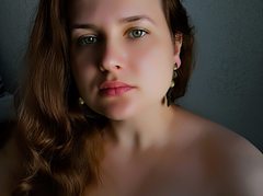 DesireDiane - female with brown hair and  small tits webcam at ImLive