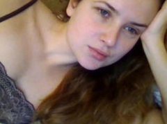DesireDiane - female with brown hair and  small tits webcam at ImLive