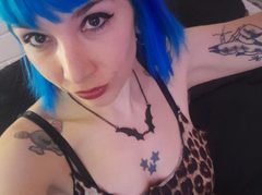 frankenhooker - female with  small tits webcam at ImLive