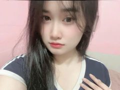 Gabiie204 from ImLive