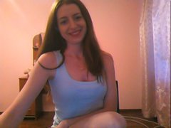 Gasminka - female with brown hair webcam at ImLive