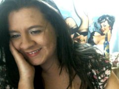 gabrielacastro - female with brown hair and  big tits webcam at ImLive