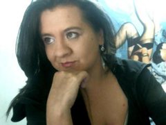 gabrielacastro - female with brown hair and  big tits webcam at ImLive