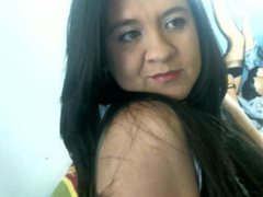 gabrielacastro - female with brown hair and  big tits webcam at ImLive
