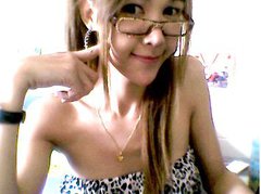 GifeDara_AV - shemale with brown hair webcam at ImLive