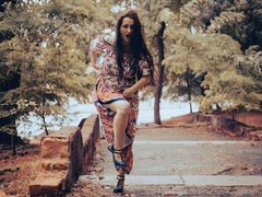 GinaONeon - female with black hair and  small tits webcam at ImLive