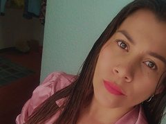 Glamvibes - female webcam at ImLive