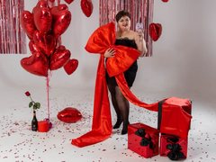 AmazingHelena4u - female with brown hair and  big tits webcam at LiveJasmin