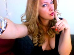 GoddessJolie - blond female webcam at ImLive