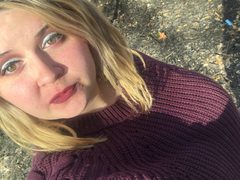 goddessash0 - blond female webcam at ImLive