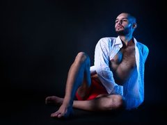 GuesssWhoo24 from ImLive