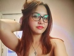 HalleTreats from LiveJasmin
