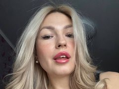 HelenOnelove from LiveJasmin