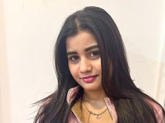 Hot_Elena from ImLive