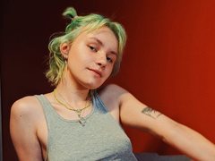 IlonaMaskin - female with red hair webcam at LiveJasmin