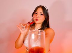 ImSophiaa222 from ImLive