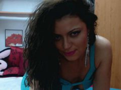 NiaElyse - female with brown hair webcam at LiveJasmin