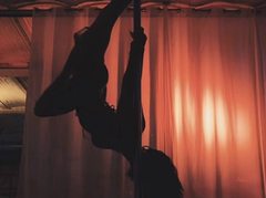 IrisMileyX - female with red hair webcam at ImLive