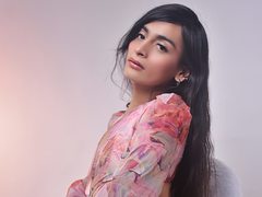 IsabellaCarson - shemale with black hair webcam at LiveJasmin