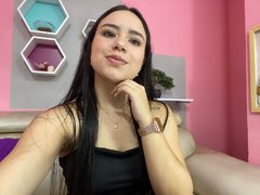 Ivory_Lips from ImLive