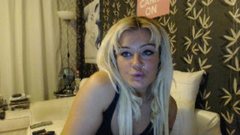 JAKKILOUISEID - blond female with  small tits webcam at ImLive