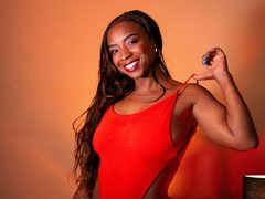 CelineDurand - female with brown hair webcam at LiveJasmin