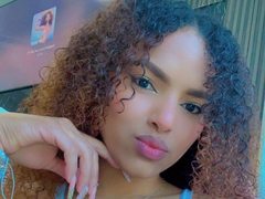 JadeSkinny - female with brown hair and  big tits webcam at LiveJasmin