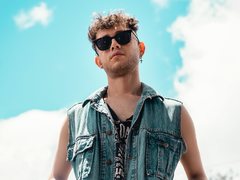 JakeGrantx - male webcam at ImLive