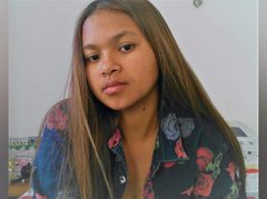 Jarevava - female with brown hair and  small tits webcam at ImLive