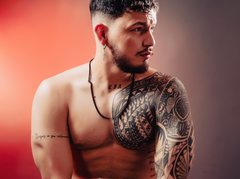 JaxRagnar088 - male webcam at ImLive