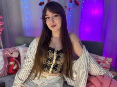 JennaGrey - female with brown hair webcam at LiveJasmin